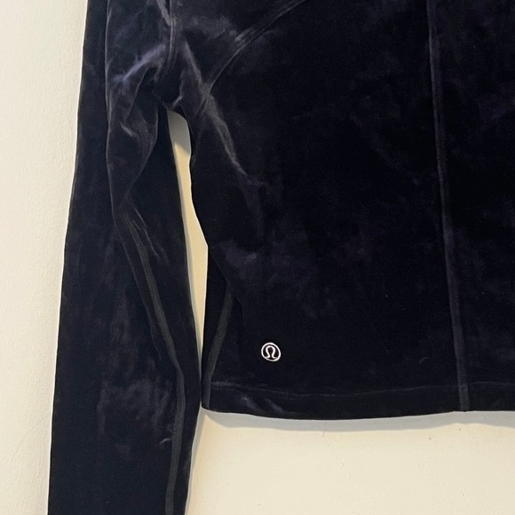 Lululemon Velvet Mock Neck Crop Top Black 6 NWOT - Picture 9 of 10